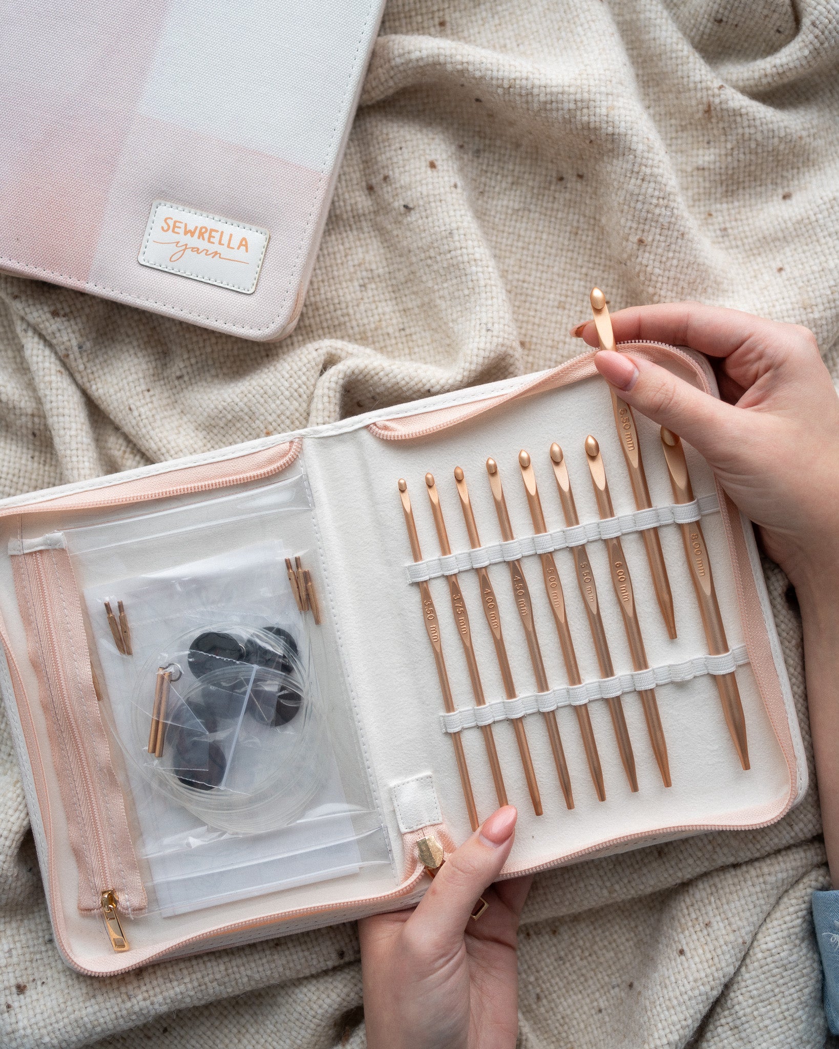 Tunisian Crochet Hook Set – Sewrella Yarn