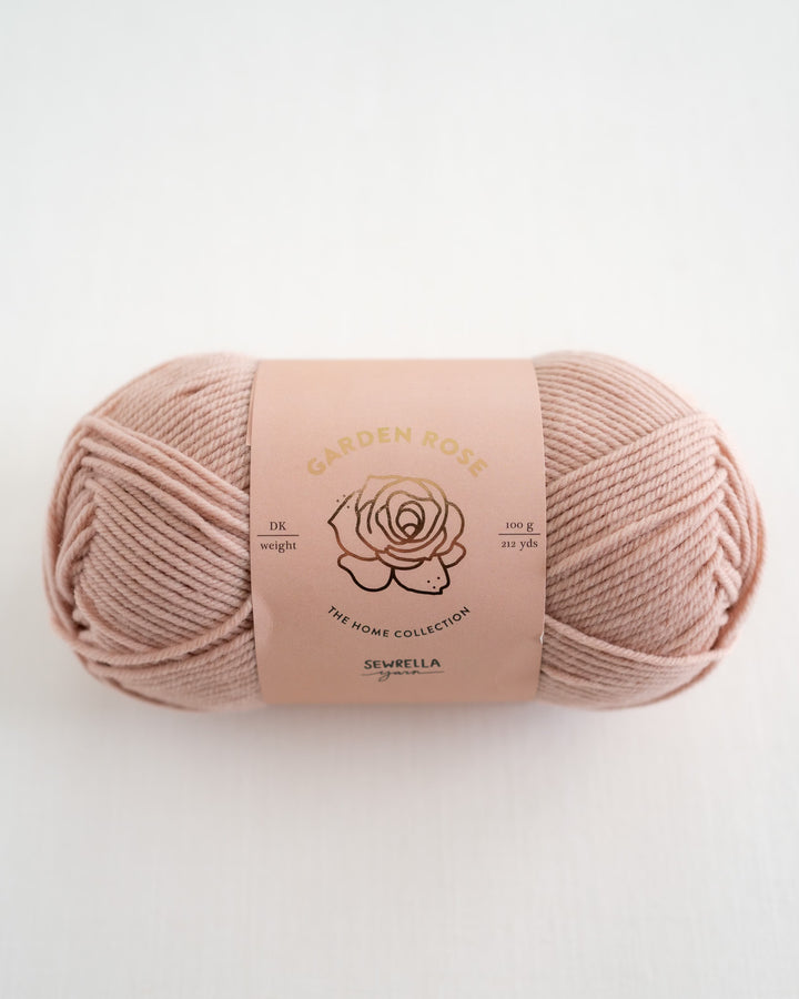 blush neutral dk weight merino wool yarn for knitting