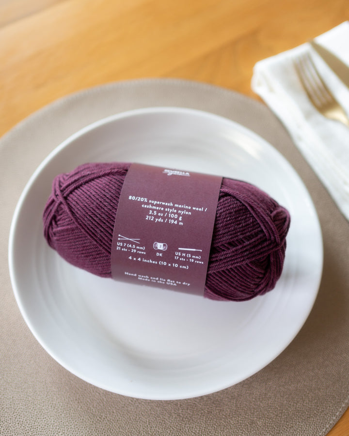 dk weight merino burgundy yarn for crochet