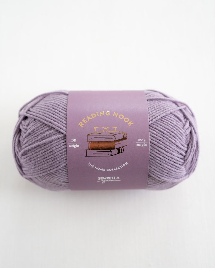 lavender purple dk weight merino wool yarn