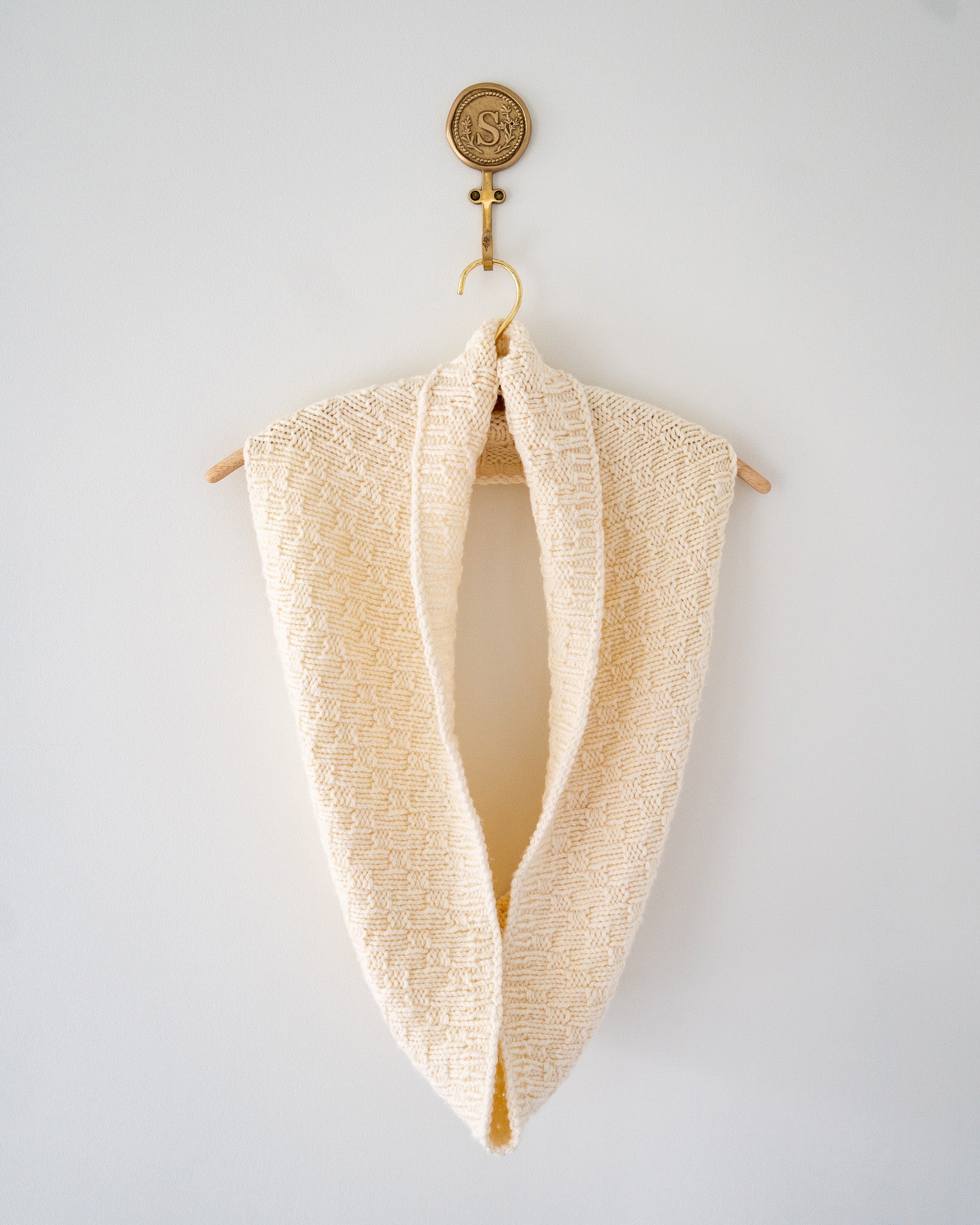 the givenchy scarf – Sewrella Yarn