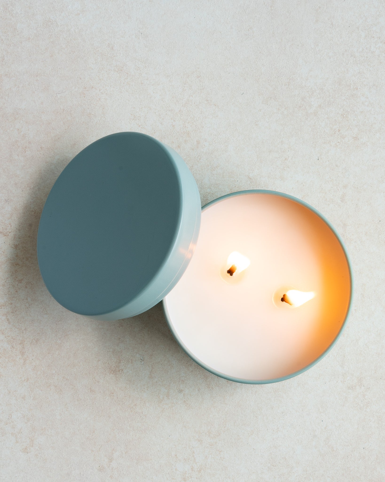 double wick candle